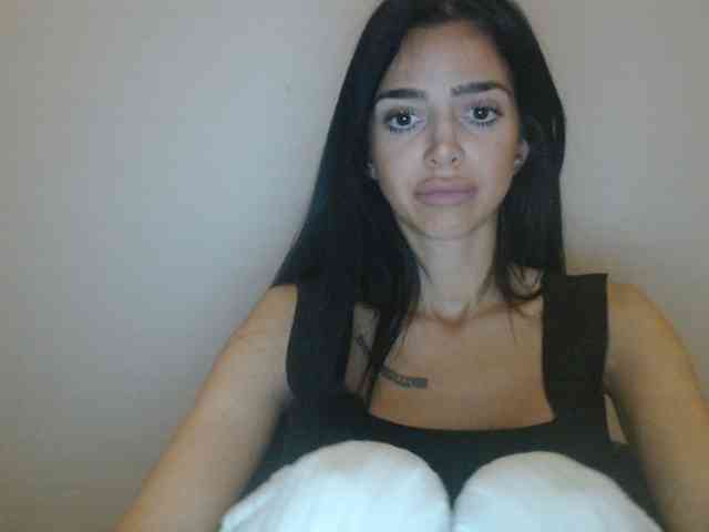 Gloriyapg webcam