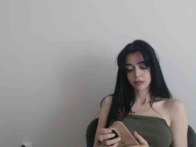 Gloriyapg webcam