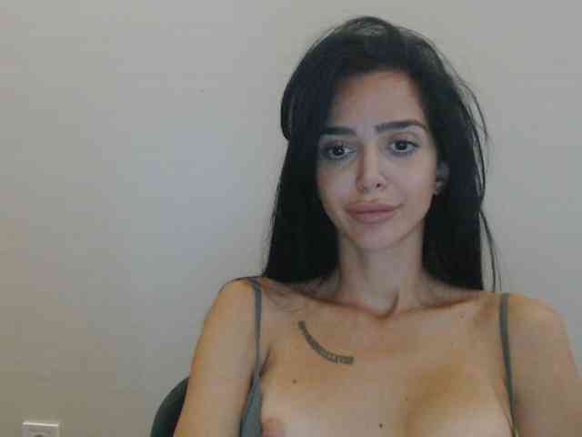 Gloriyapg webcam