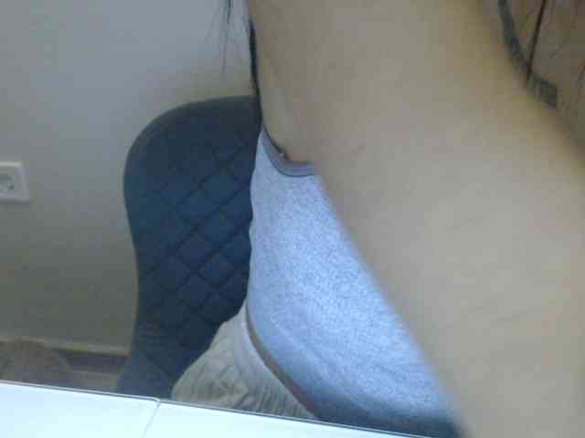 Gloriyapg webcam