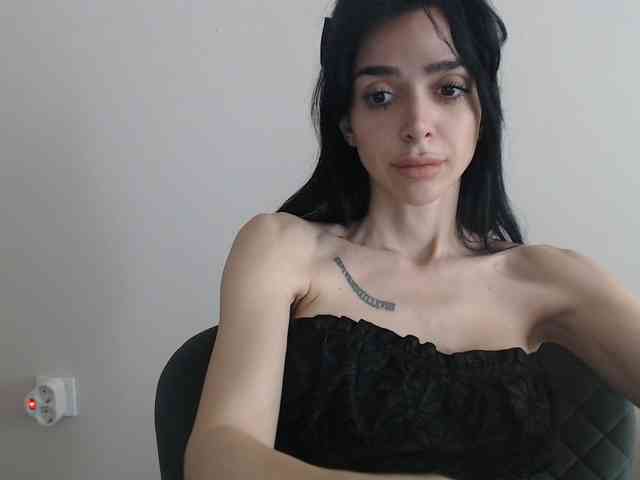 Gloriyapg webcam