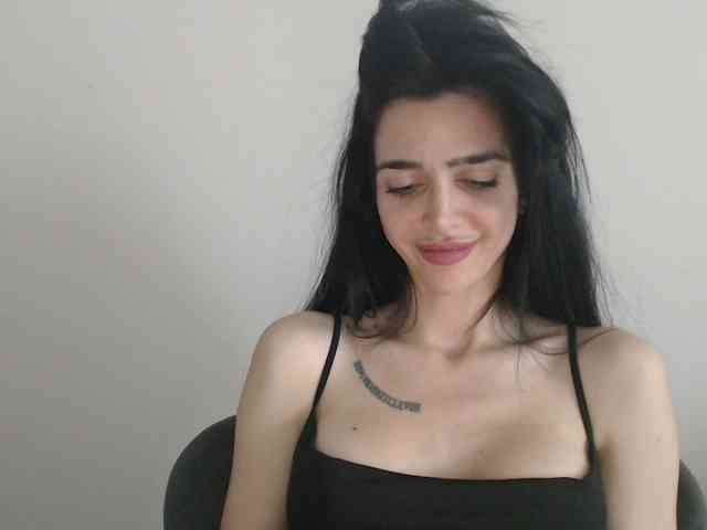 Gloriyapg webcam