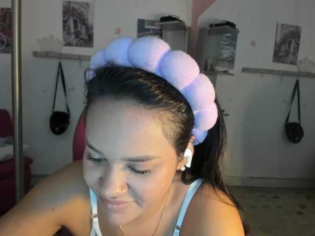 kim- live cam on BongaCams