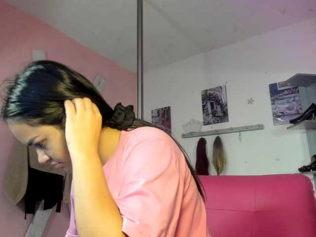 kim- live cam on BongaCams
