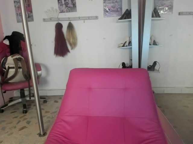 kim- live webcam show