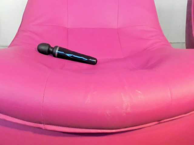 kim- live cam on BongaCams