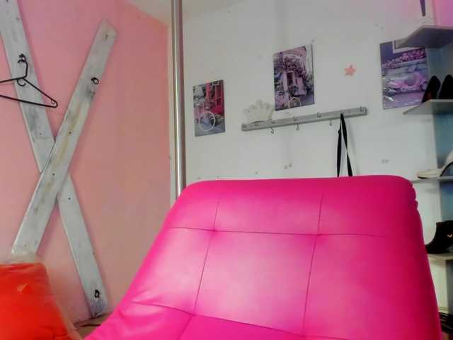 kim- live cam on BongaCams