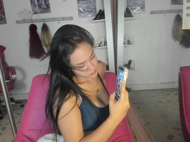kim- live webcam show