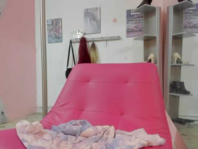 kim- live cam on BongaCams