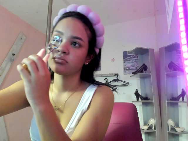 kim- live cam on BongaCams