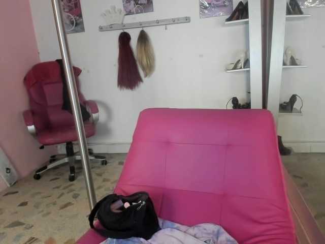 kim- live webcam show