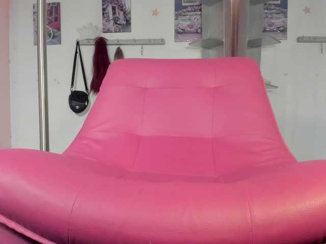 kim- live cam on BongaCams
