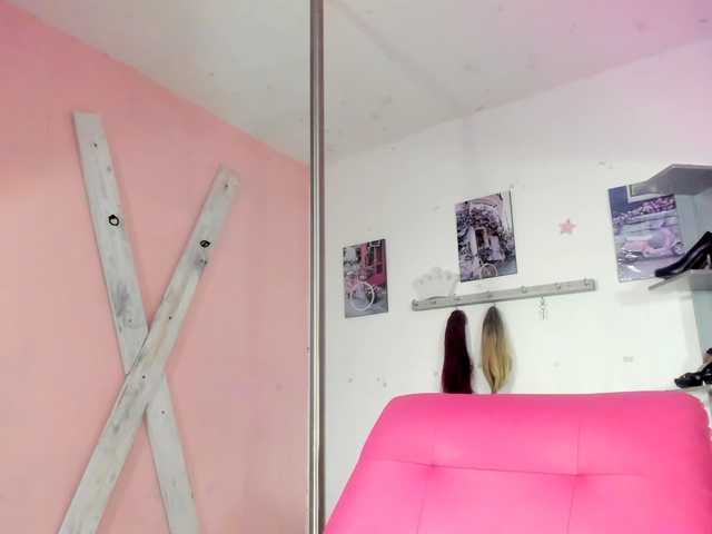 kim- live cam on BongaCams