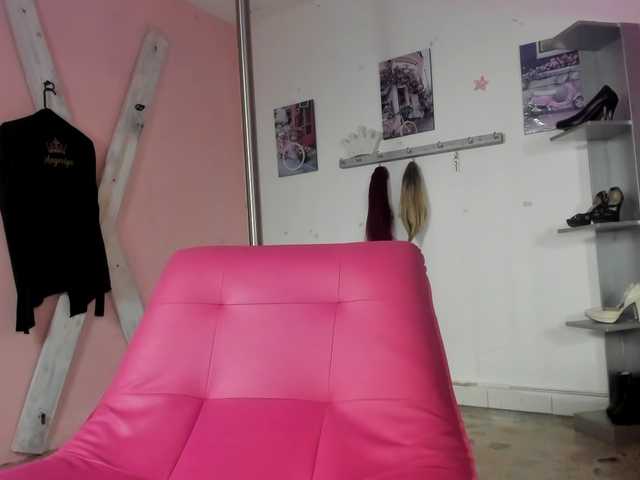 kim- live cam on BongaCams