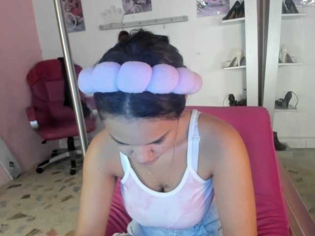 kim- live webcam show