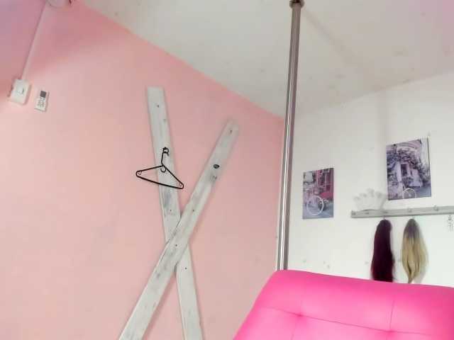 kim- live cam on BongaCams