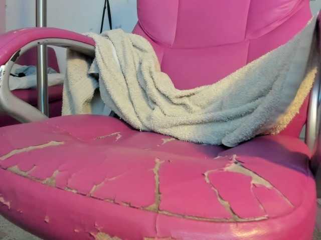 kim- live cam on BongaCams