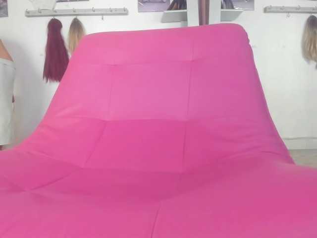 kim- live webcam show