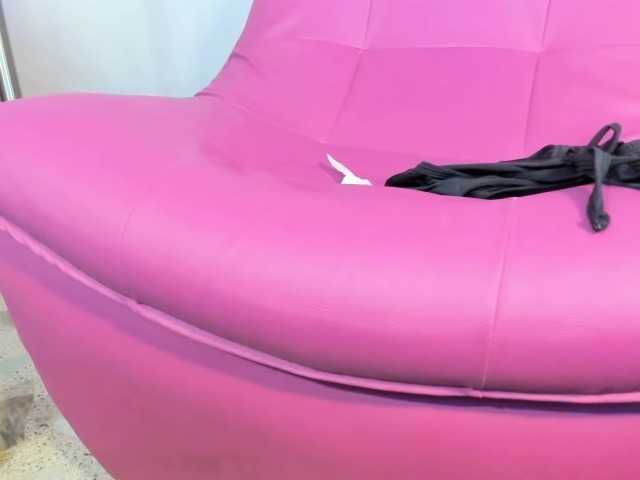kim- live cam on BongaCams