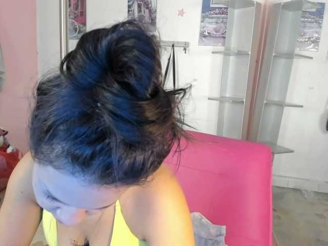 kim- live cam on BongaCams