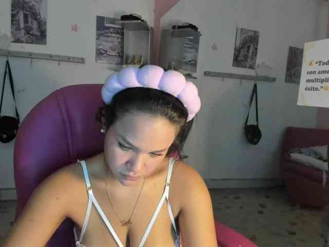 kim- webcam