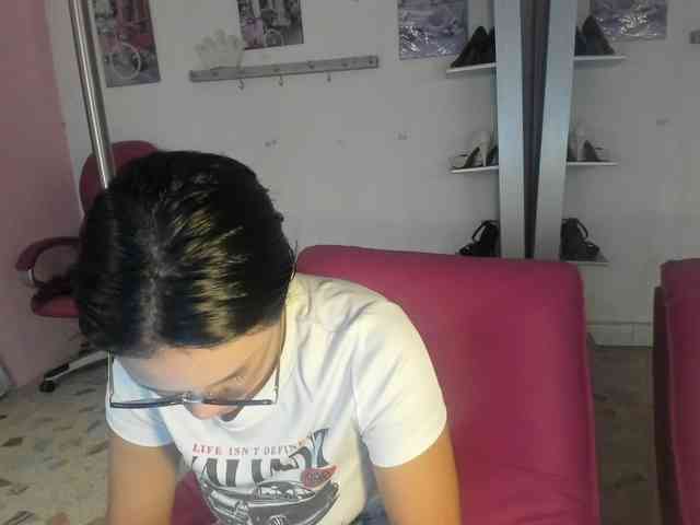 kim- webcam