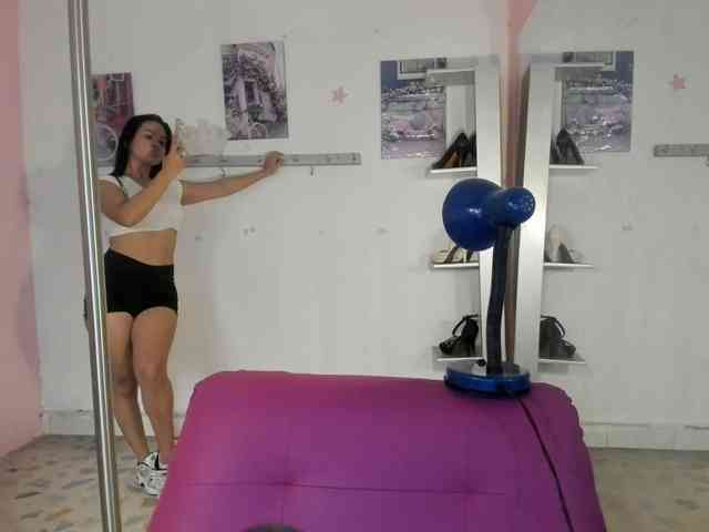 kim- webcam