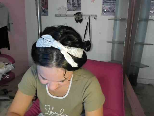kim- webcam