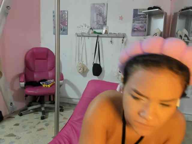 kim- webcam