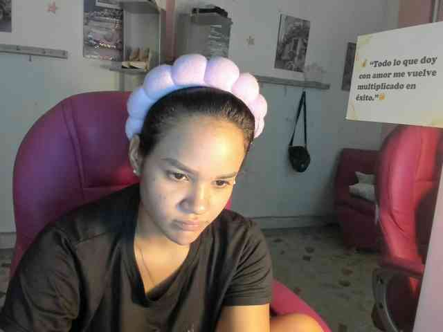 kim- webcam