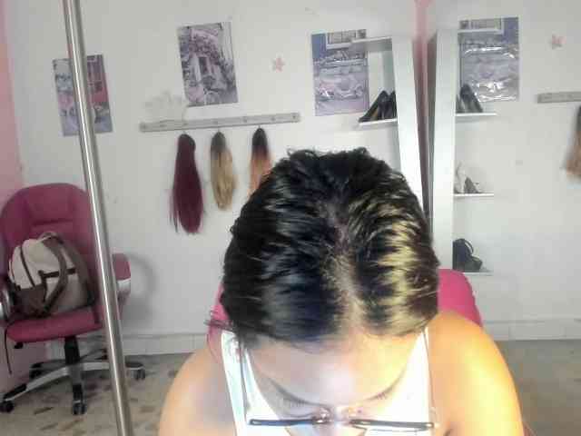 kim- webcam