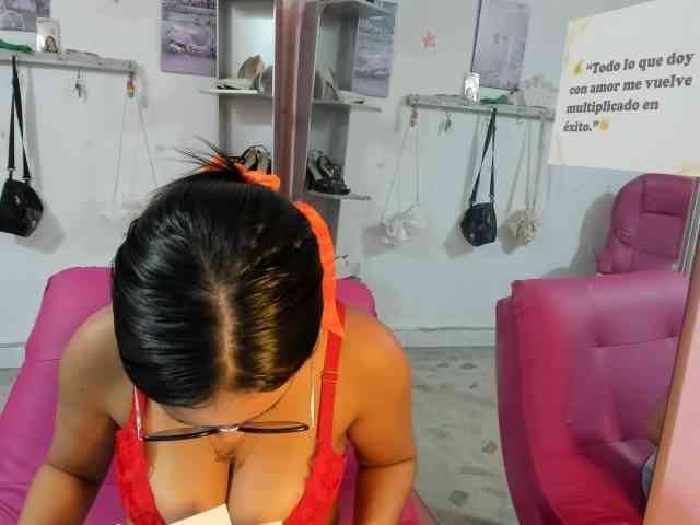 kim- webcam