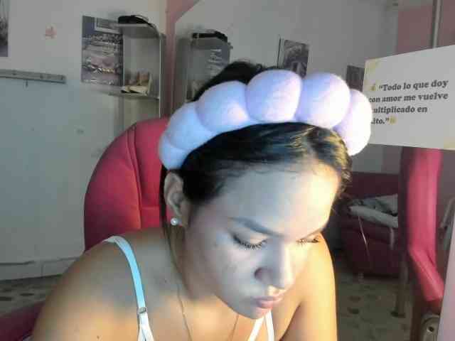 kim- webcam