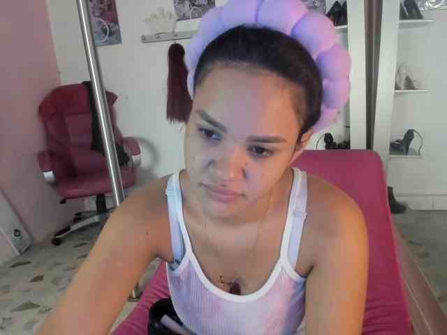 kim- webcam