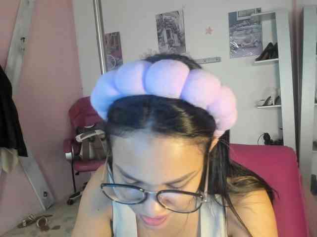 kim- webcam