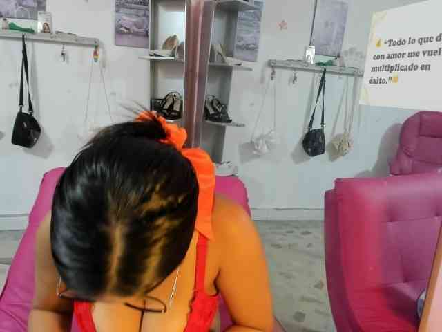 kim- webcam