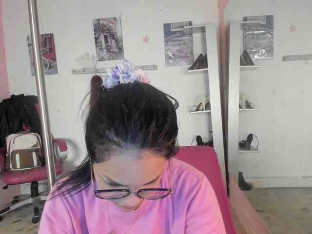 kim- webcam