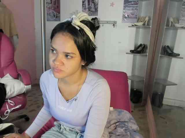 kim- webcam
