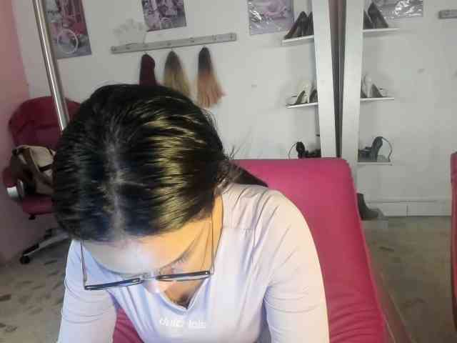 kim- webcam