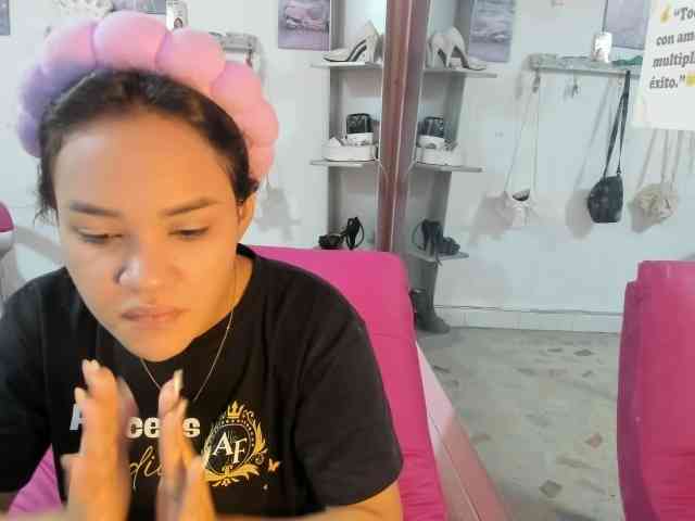 kim- webcam