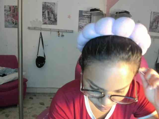 kim- webcam