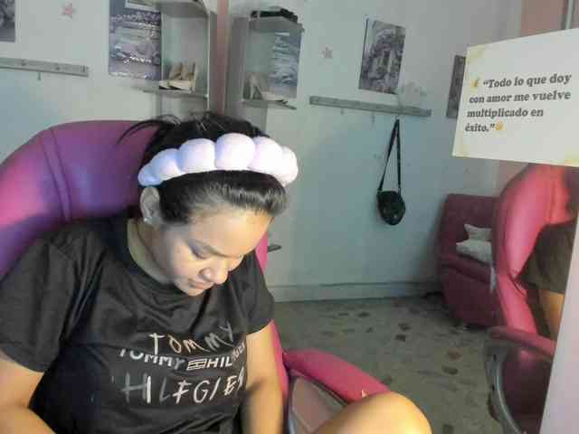 kim- webcam