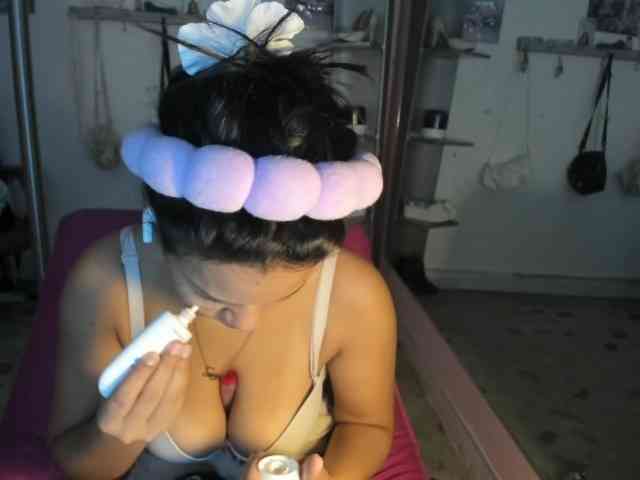 kim- webcam