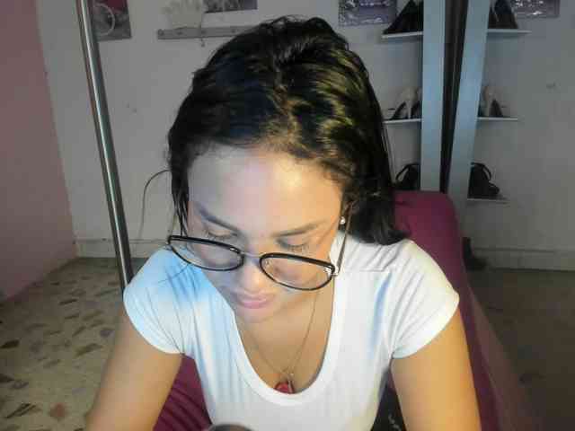 kim- webcam
