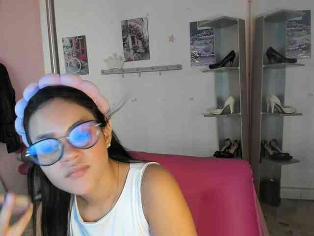 kim- webcam