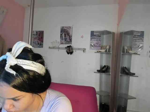kim- webcam