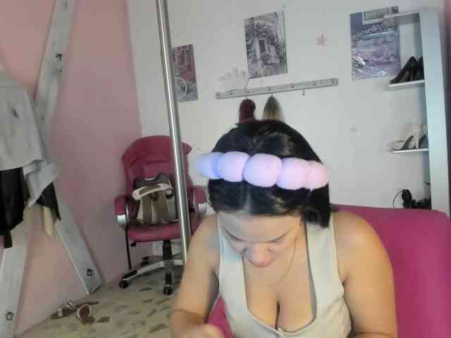 kim- webcam