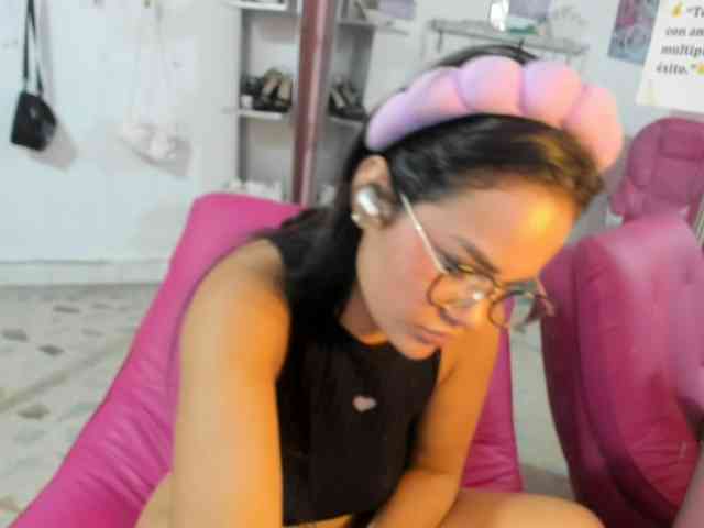 kim- webcam