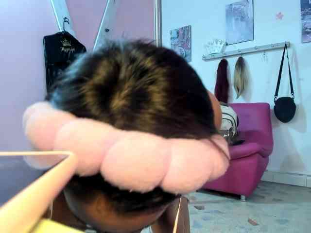 kim- webcam