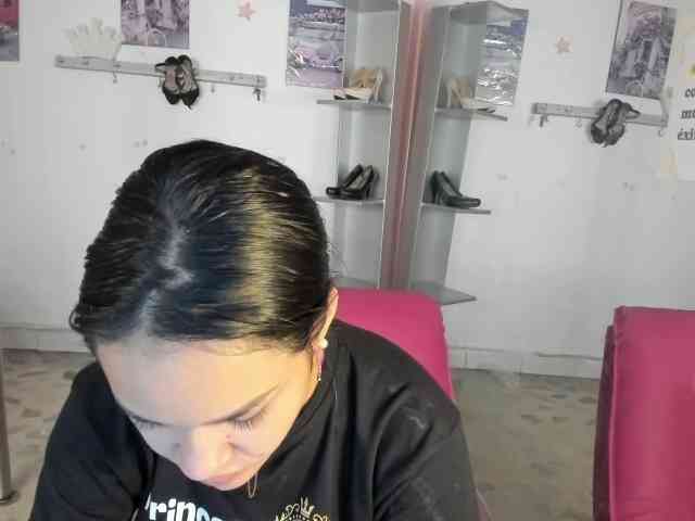 kim- webcam